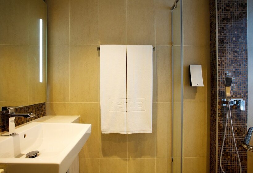 수피리어 룸, Shilat Avenue Pattaya