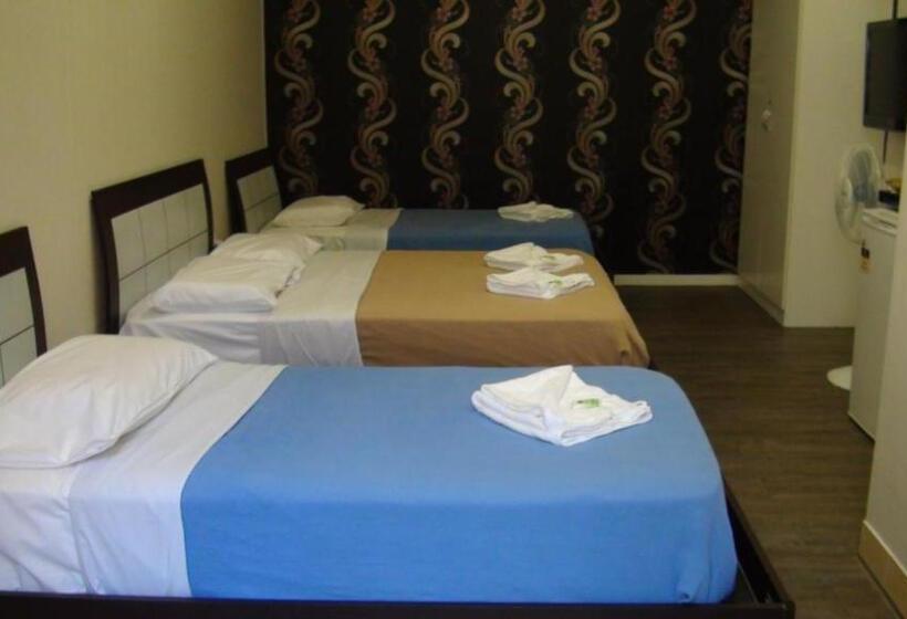 اتاق خانوادگی, Central Private