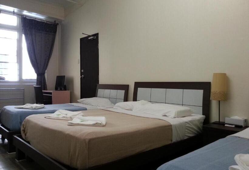 اتاق خانوادگی, Central Private