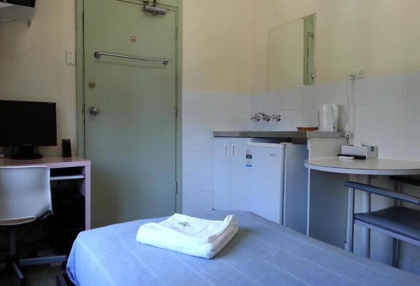 اتاق استاندارد یک نفره, Central Private