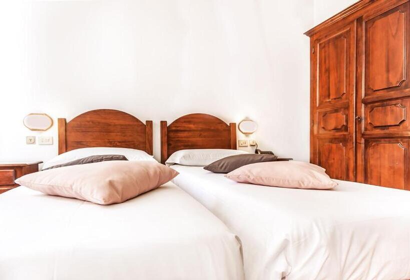 اتاق استاندارد, Costantini