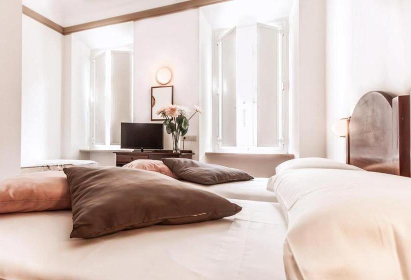 اتاق استاندارد, Costantini