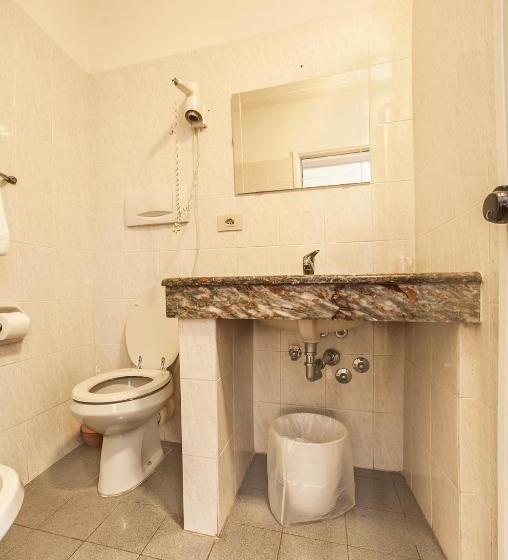 اتاق استاندارد, Costantini