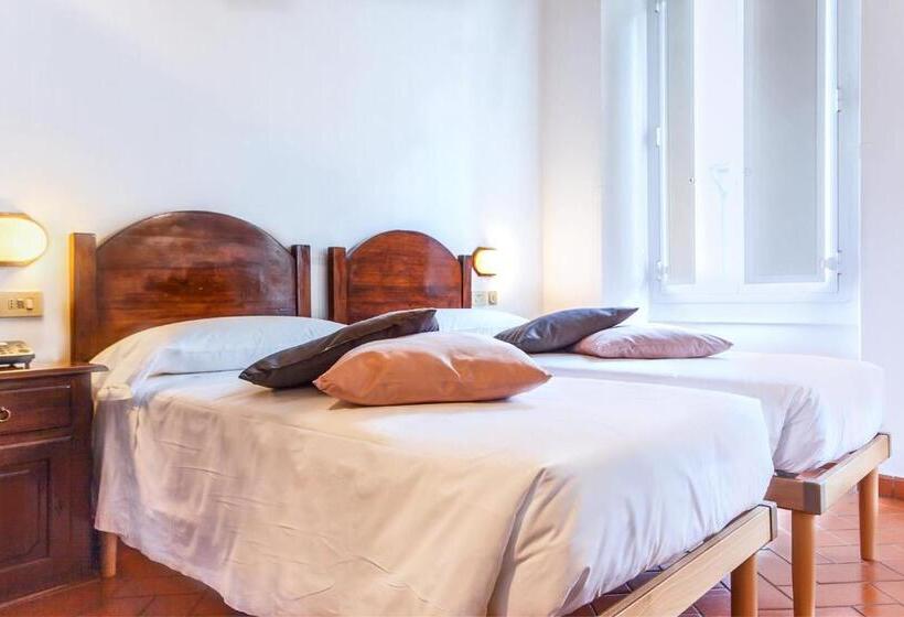 اتاق استاندارد, Costantini