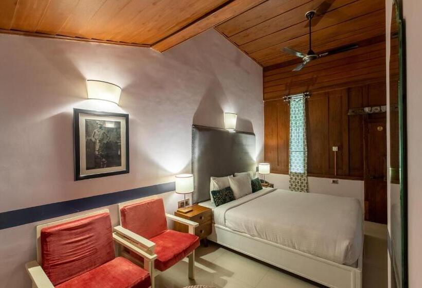 标准间, Green Meadows Resort