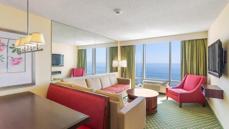 سوییت با چشمانداز دریا, Ocean Beach Club Resort By Hilton , Virginia Beach, Va
