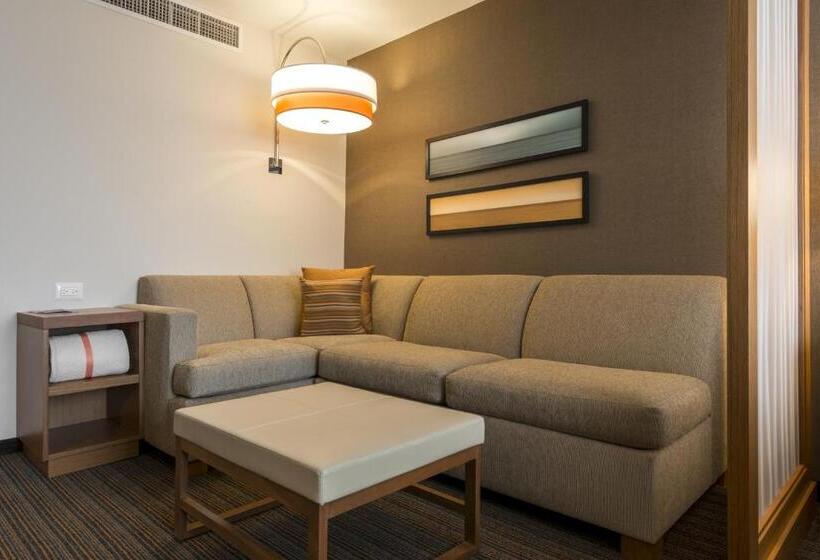 חדר סטנדרט עם מיטת קינג, Courtyard By Marriott Ciudad Del Carmen Campeche