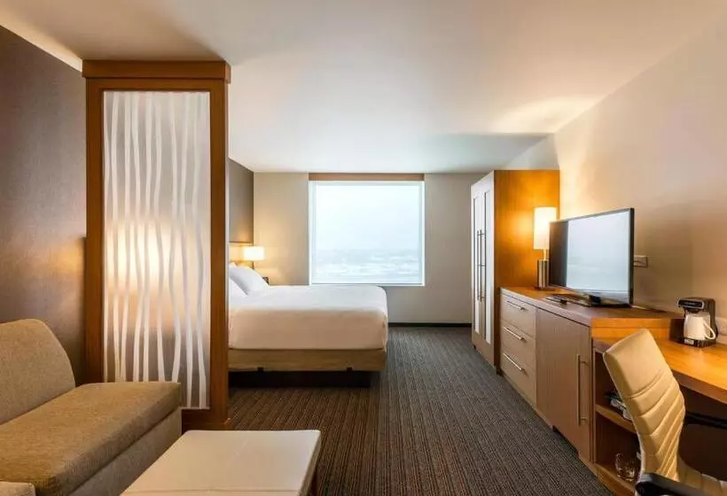 キングサイズベッドのスタンダードルーム, Courtyard By Marriott Ciudad Del Carmen Campeche
