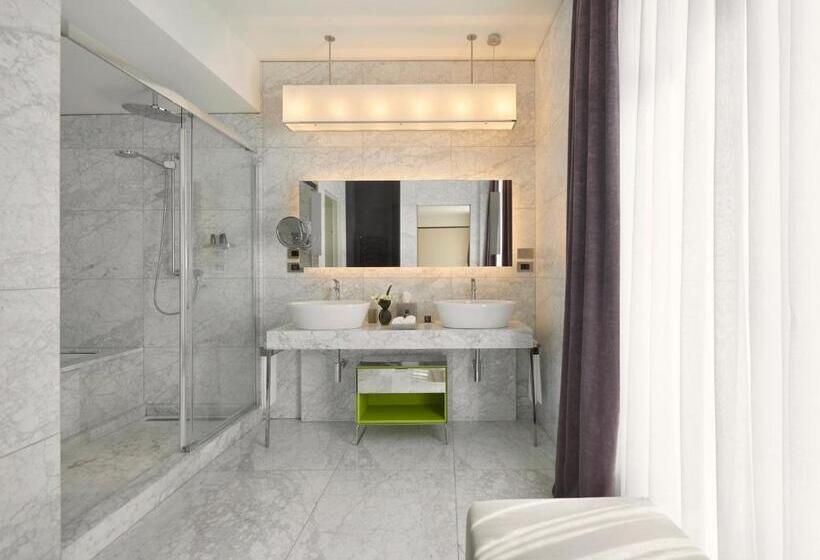 اتاق استاندارد, Mandarin Oriental Milan