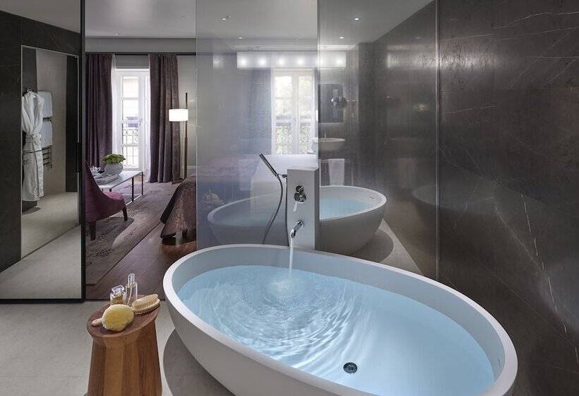 سوییت جونیور, Mandarin Oriental Milan