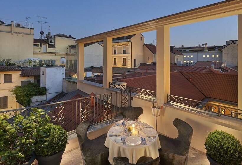 سوئیت جونیور با تراس, Mandarin Oriental Milan