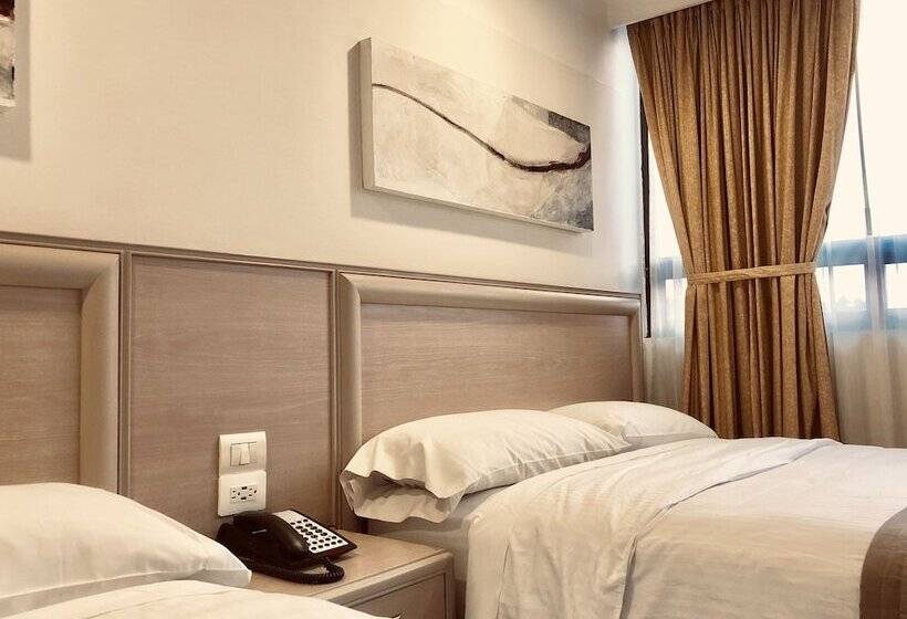 Номер Стандарт, Marbella