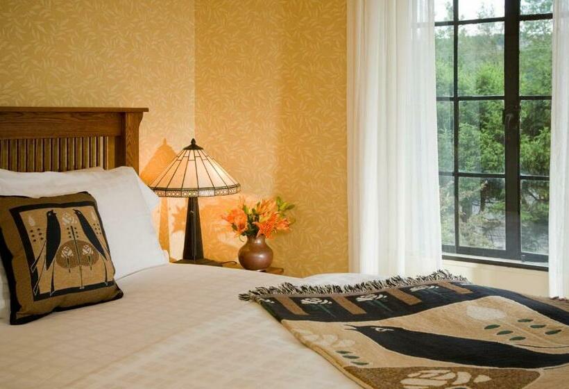 غرفة قياسية, Settlers Inn