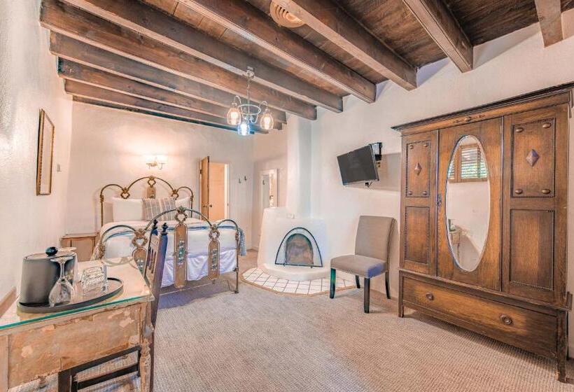 Номер Basic, The Historic Taos Inn
