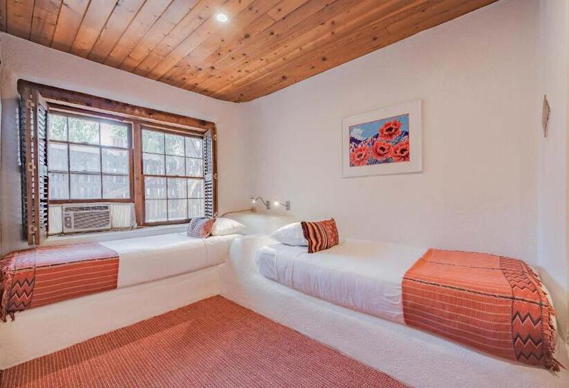 Номер Стандарт, The Historic Taos Inn