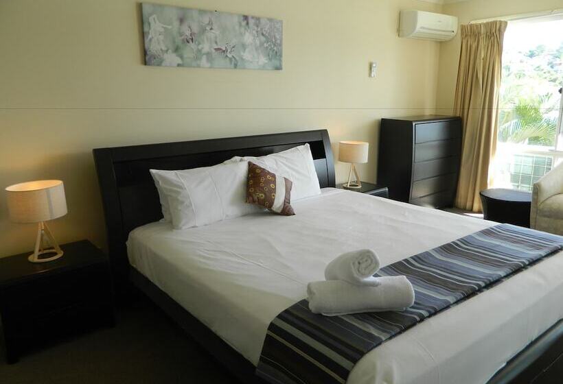 Вилла 4 Спальни, Isle Of Palms Resort