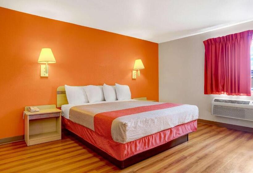 غرفة قياسية سرير كينج, Motel 6espanola, Nm