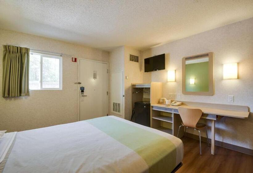 Номер Стандарт, Motel 6statesville, Nc