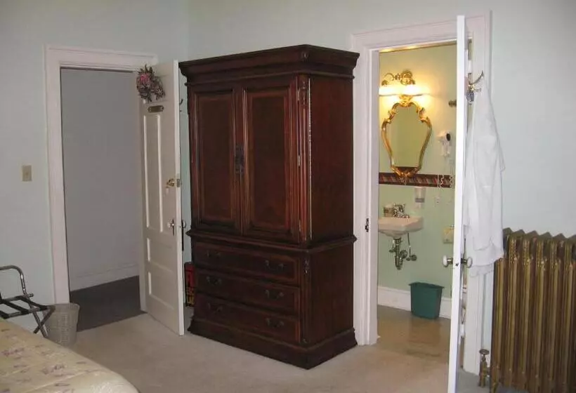 Standard-huone King-vuode, Olde Judge Mansion B&b