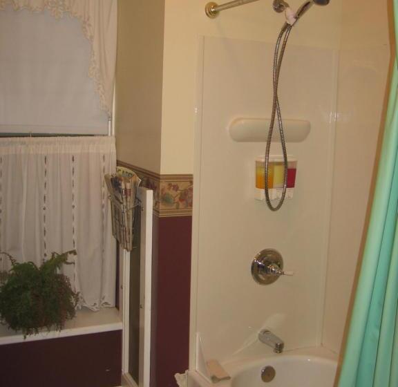 标准间, Olde Judge Mansion B&b