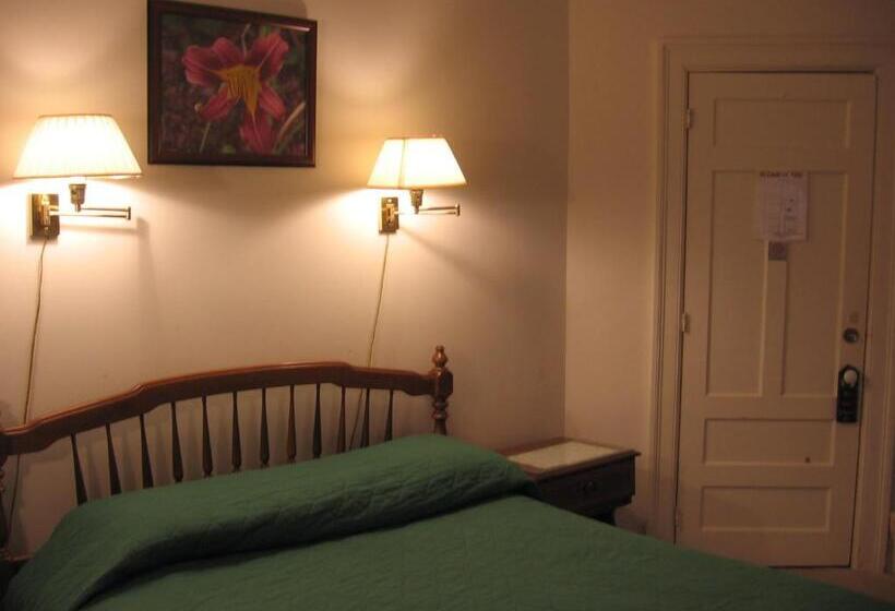 Номер Стандарт, Olde Judge Mansion B&b