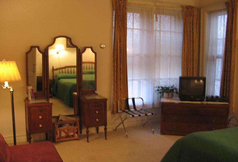 标准间, Olde Judge Mansion B&b
