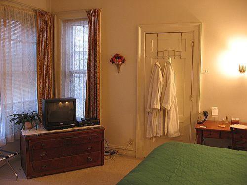 标准间, Olde Judge Mansion B&b