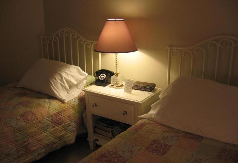 标准单人间, Olde Judge Mansion B&b