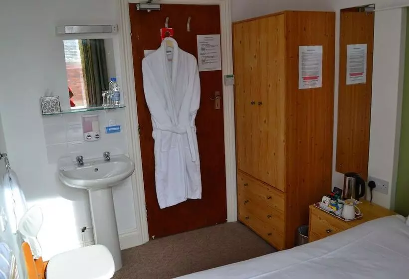 Standard Yhden Hengen Huone, Carrington Guest House