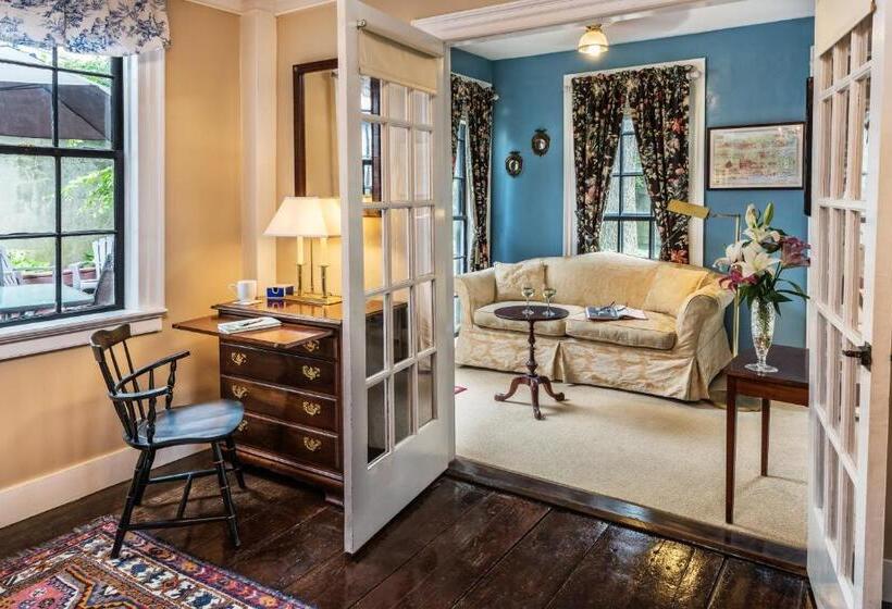 디럭스 룸 킹사이즈 침대, Samuel Durfee House B&b