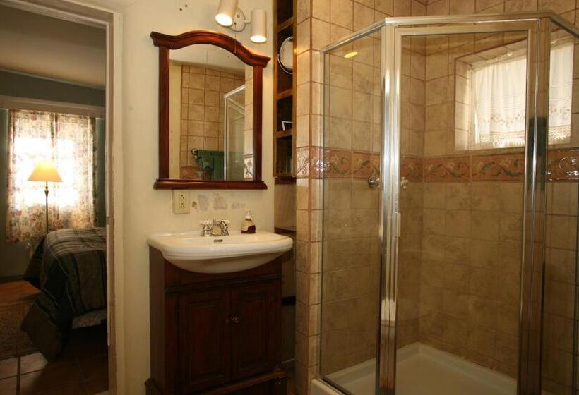 Дом 1 Спальня, Spirit Tree Inn B&b