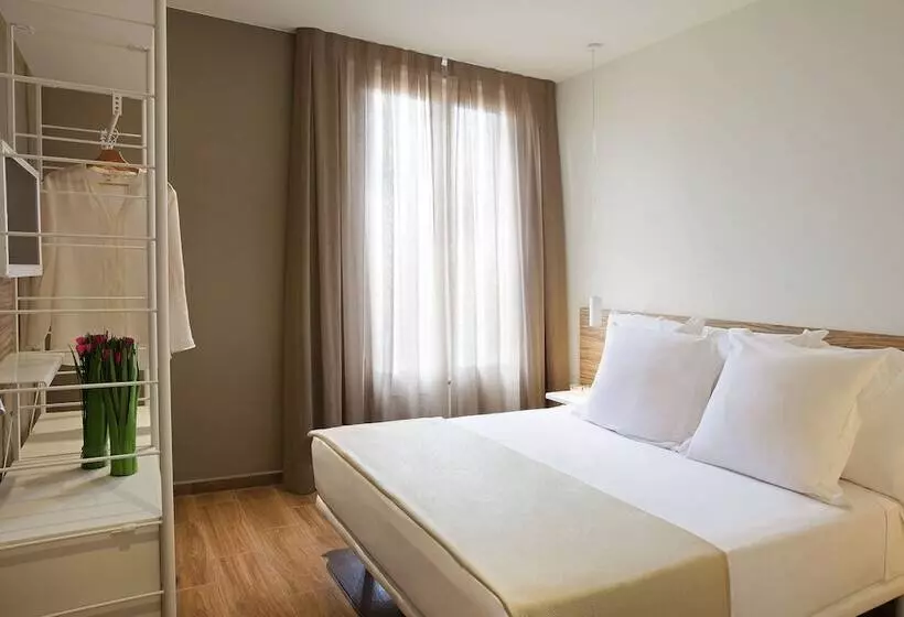 آپارتمان مدیریتی 2 خوابه, Barcelona Apartment Milà