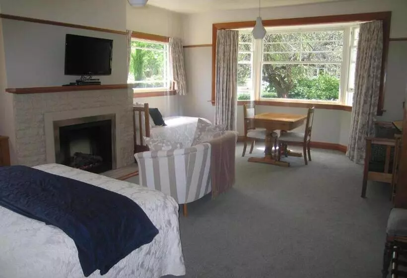 Standard-huone, Cheltenham House