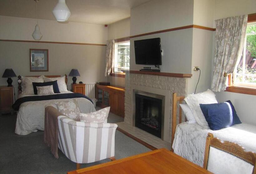 스탠다드 룸, Cheltenham House