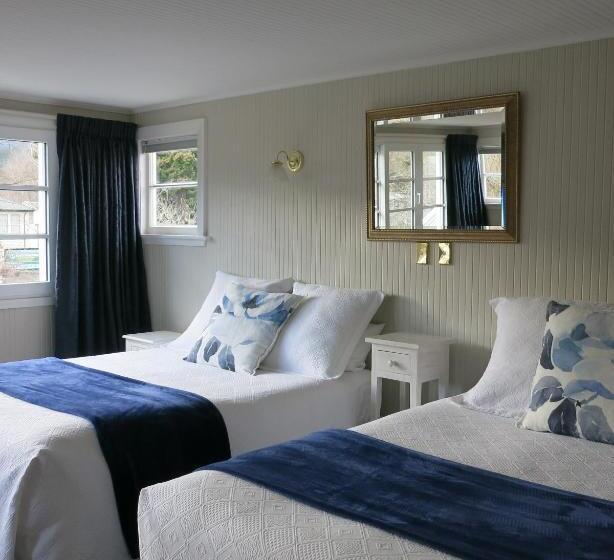 수피리어 룸, Cheltenham House