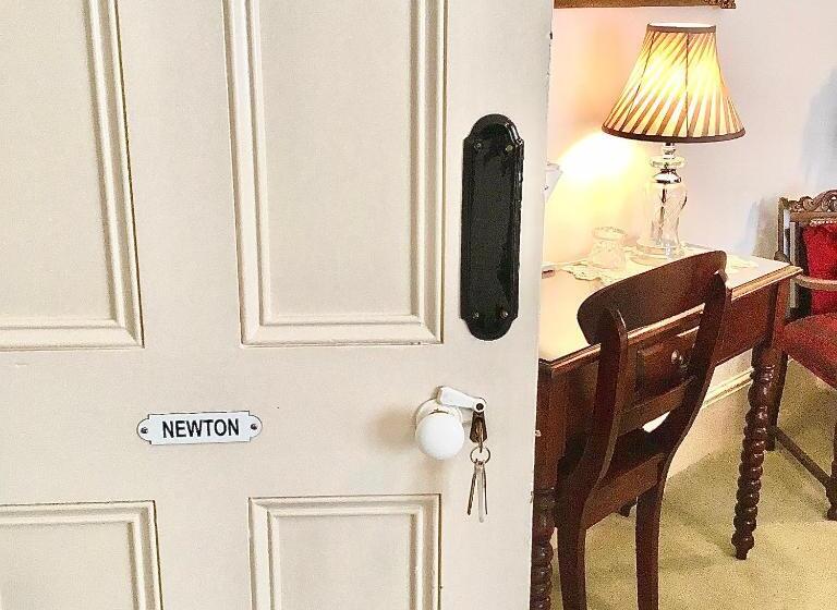 스탠다드 룸 킹사이즈 침대, Kurrajong House