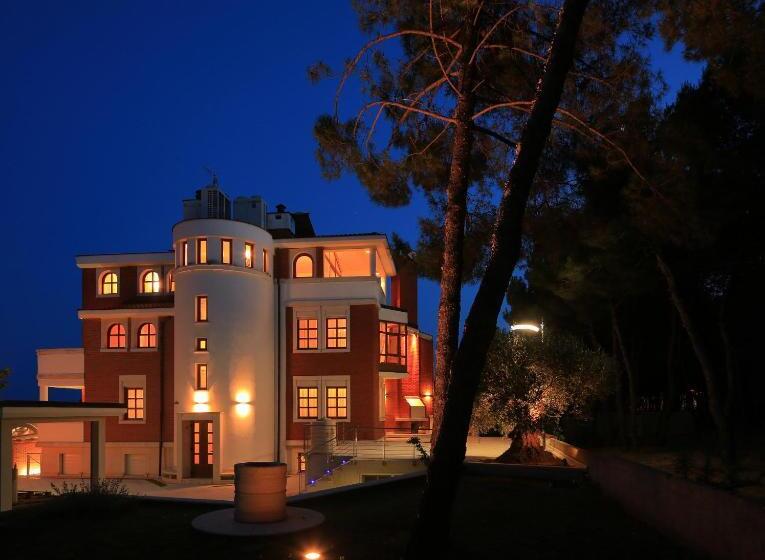 Номер Deluxe с Балконом, Boutique Hotel Villa Vulin