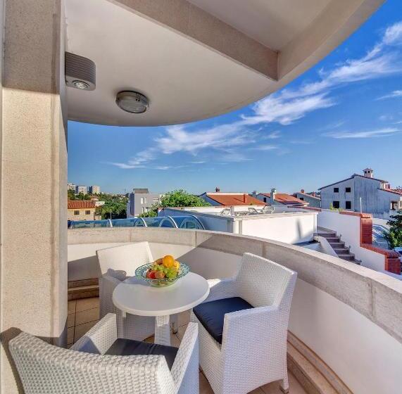 Номер Deluxe с Балконом, Boutique Hotel Villa Vulin