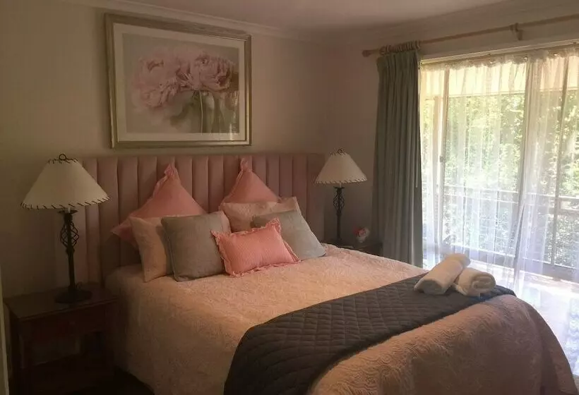 庭の見える1ベッドルームアパートメント, Chestnut Tree Holiday Units