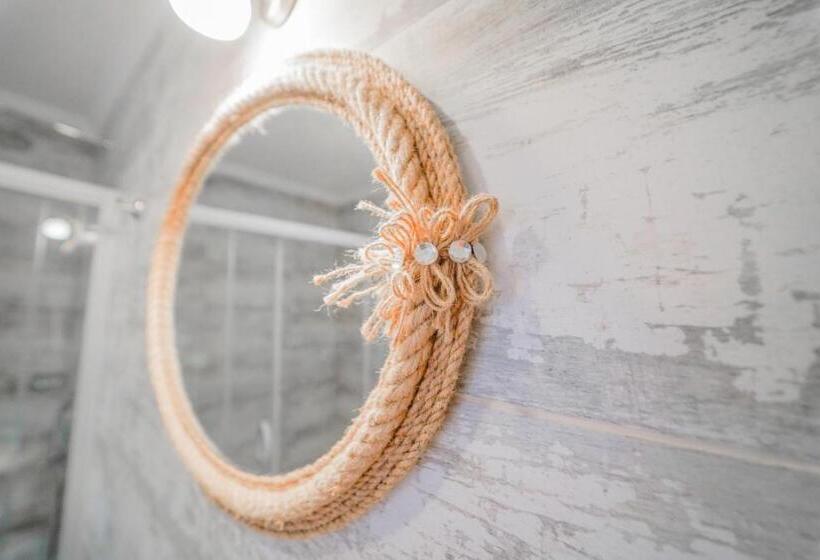 غرفة قياسية, Alacati Marina Palace