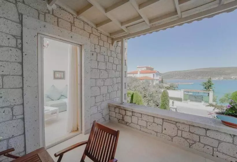 スイート, Alacati Marina Palace