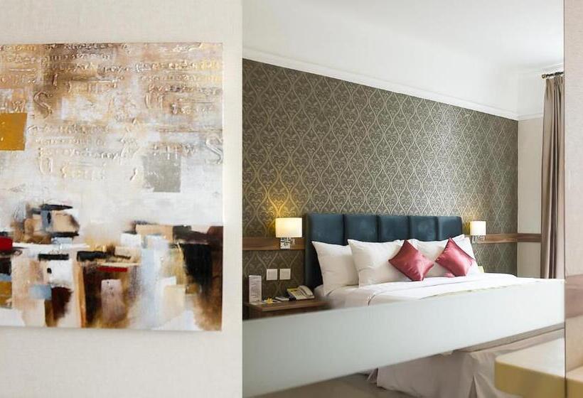 带大床的行政房间, Amarelo Hotel Solo