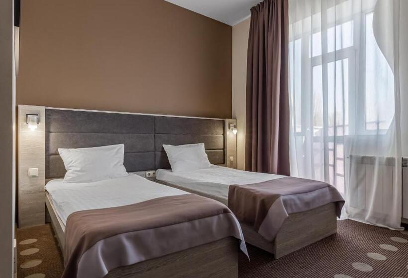 اتاق استاندارد, Ambassador Plaza