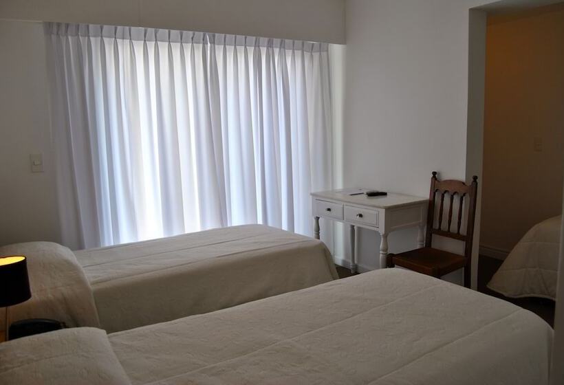 스탠다드 트리플 룸, Castilla