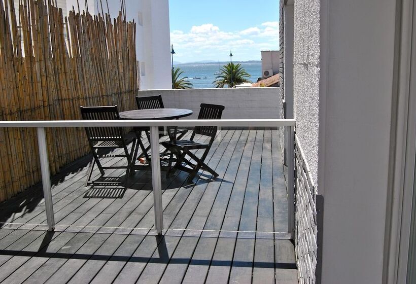 스탠다드 트리플 룸, Castilla