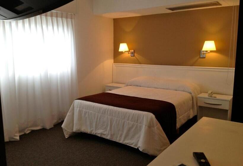 4인용 스탠다드 룸, Castilla