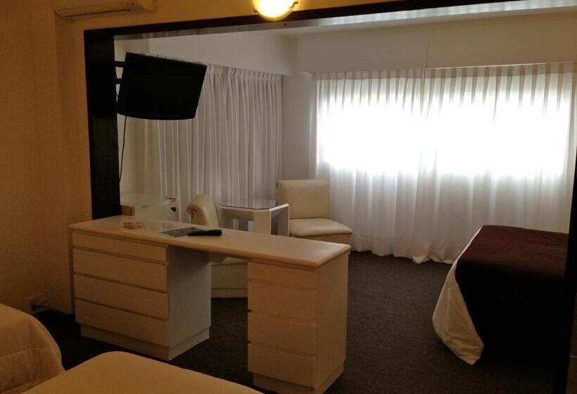 4인용 스탠다드 룸, Castilla