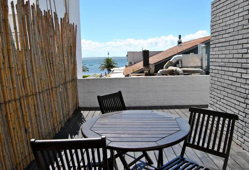 스탠다드 트리플 룸, Castilla