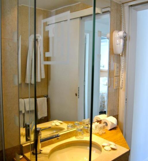 4인용 스탠다드 룸, Castilla