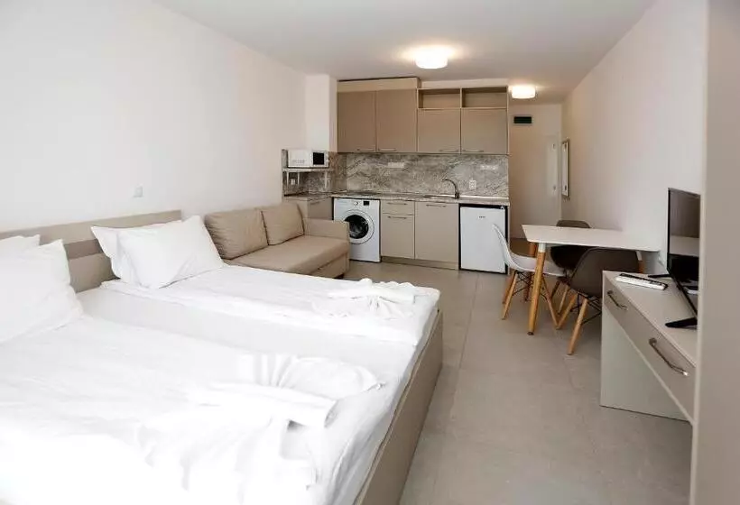 スタンダードスタジオ, Green Life Beach Resort Sozopol